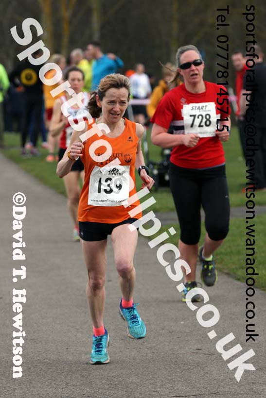 Women and mens veterans over-50s Royal Signals NECC Rod Relays, Hetton Lyons Park, Hetton-le-Hole. Photo: David T. Hewitson/Sports for All Pics